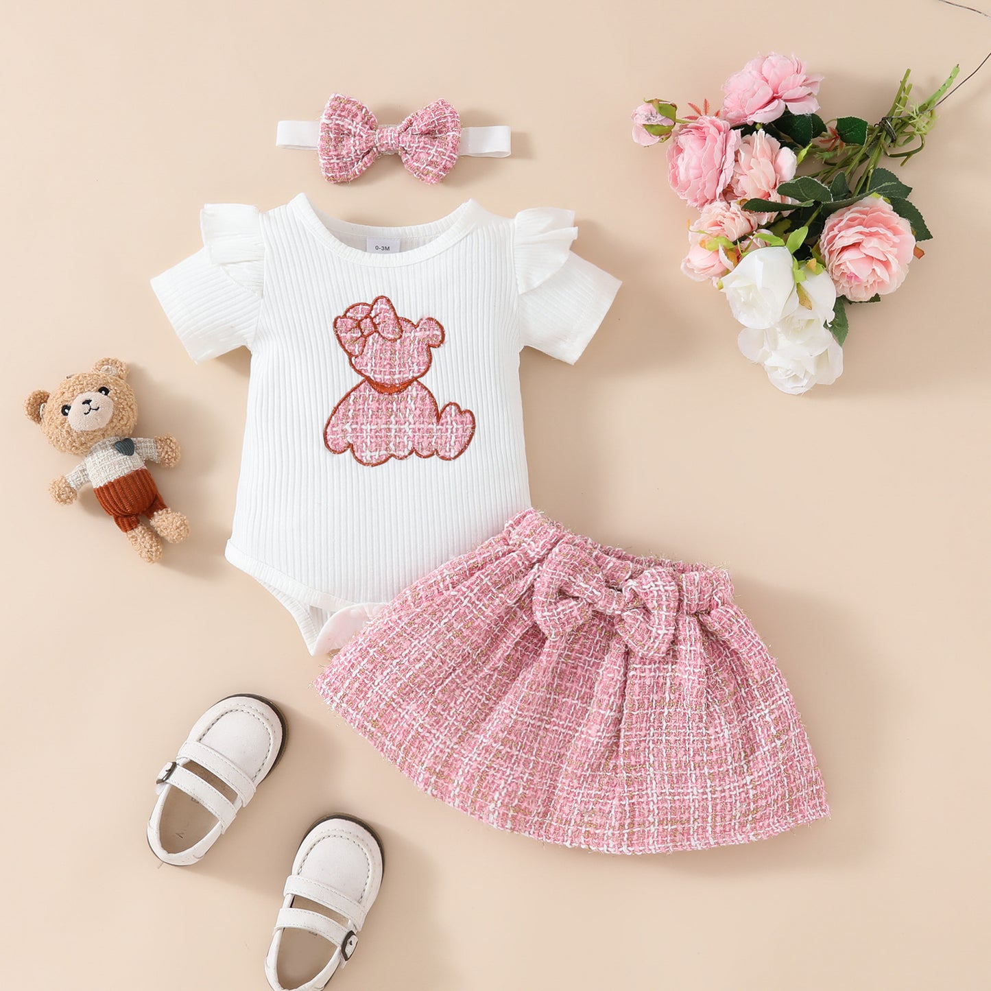 Baby short-sleeved skirt suit for girls with embroidered cute bear romper with gold silk skirt