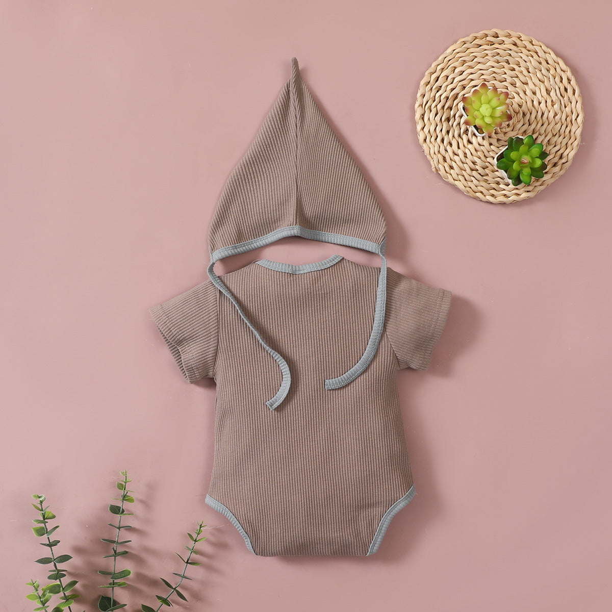 Detachable hood short-sleeved solid color triangle jumpsuit romper suit