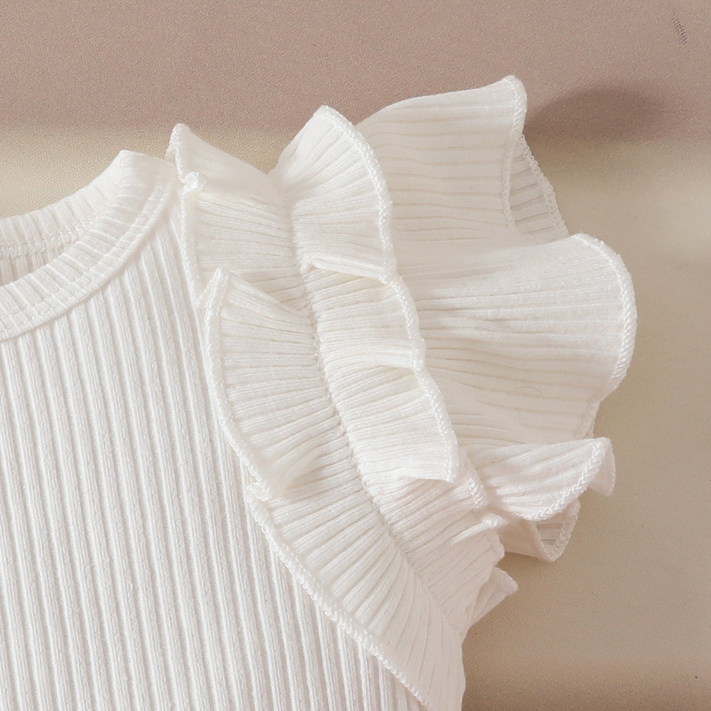 Girls Sweetheart Lace Flower Sweet Sleeveless Ribbed Top Simple A-Line Pleated Skirt Set